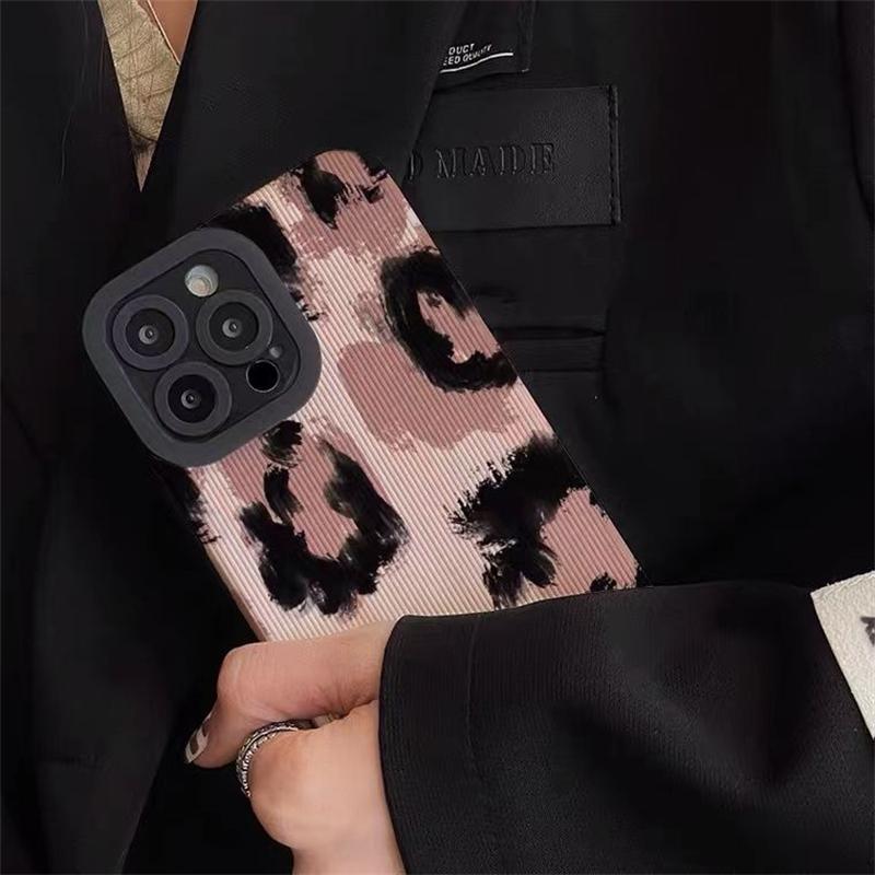 Винтажный чехол с принтом "Леопардовая любовь и поцелуй" для iPhone 17 Air 13 12 11 14 15 Pro Max Mini 16 Plus, мягкий силиконовый, противоударный, полное покрытие