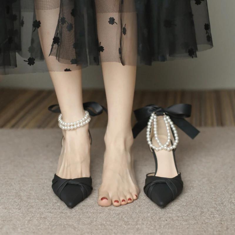Женские элегантные белые босоножки на высоком каблуке, лето 2024, туфли-лодочки на массивной платформе с жемчужным ремешком на щиколотке, женская роскошная обувь для вечеринок с кружевом и бантиком