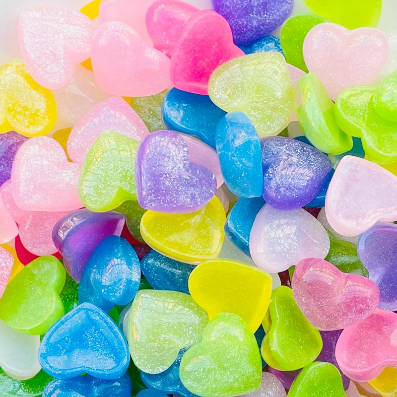 20 Pcs New Cute Mini Cartoon Shiny Heart-Shaped Flatback Resin Cabochons Scrapbook Diy Jewellery Decor Crafts Accessories A129