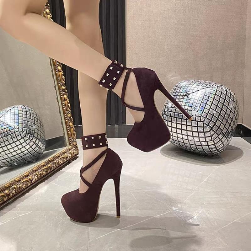 Fashion Women High Heel Fashion Metal Rivets Ankle Strap Platform Pumps Sandals Women Wedding Party Sexy Platform Stripper Design Shoes