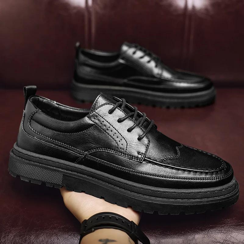 Fashion Men Dress Shoes Lace Up Falt Casual Shoes Man Leather Soft Bottom Male Borgue Shoe Nonslip Outdoor Men Shoes Chaussure Homme