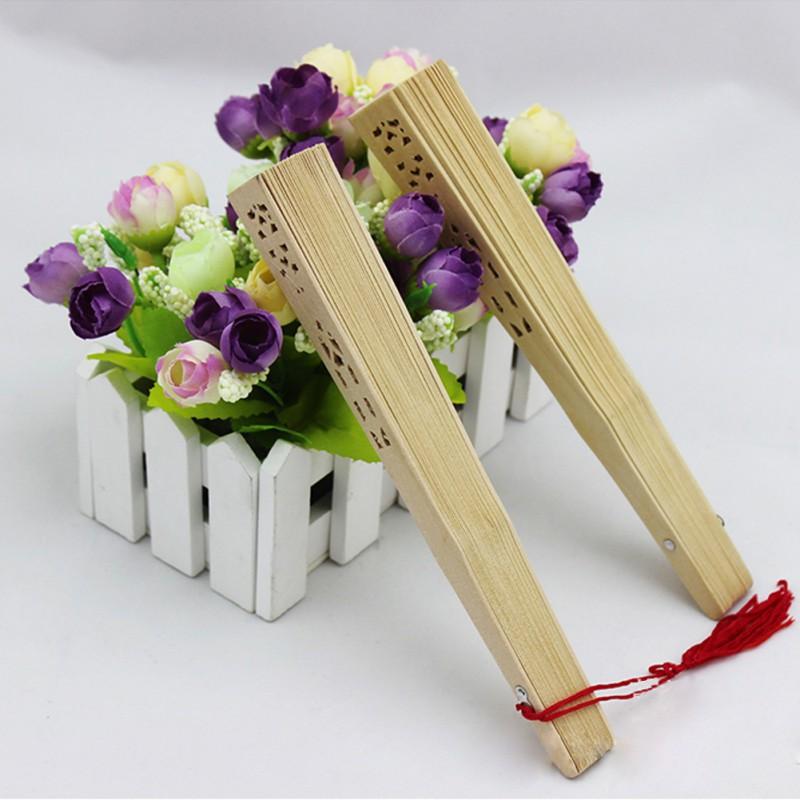 Foldable Vintage Hand Fans Sandalwood Scented Hand Fan for Baby Shower Wedding Elegent Home Decor Party Favors Fan