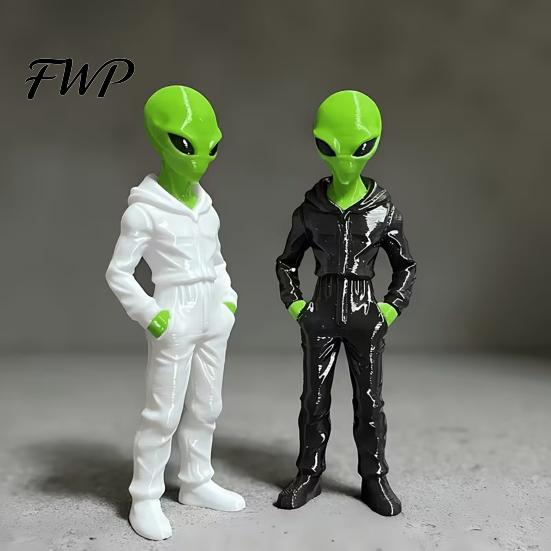 Hooded Alien Figure Wearing Hoodie Statue, 3D Printed Green Figurine, Collectible Sweatshirt Statue Sculpture, Sci-Fi Desktop Decoration Gift