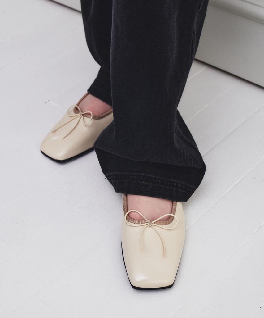 Apoa. Square Banding Flat Shoes_3 Colors (B Type)