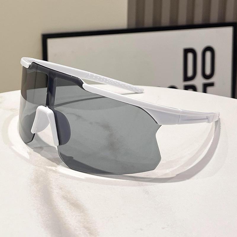 New Sport Goggle Sunglasses Women For Men Luxury Brand Designer Vintage Sun Glasses Popular Punk Skiing Windproof Shades Uv400