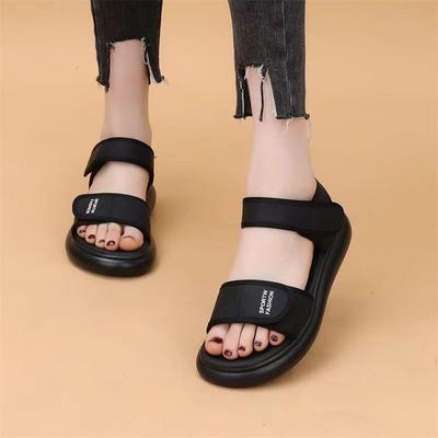 Спортивные сандалии женские лето 2025 новые шлепающие на плоской подошве на липучке для беременных мягкая подошва нескользящие римские пляжные туфли