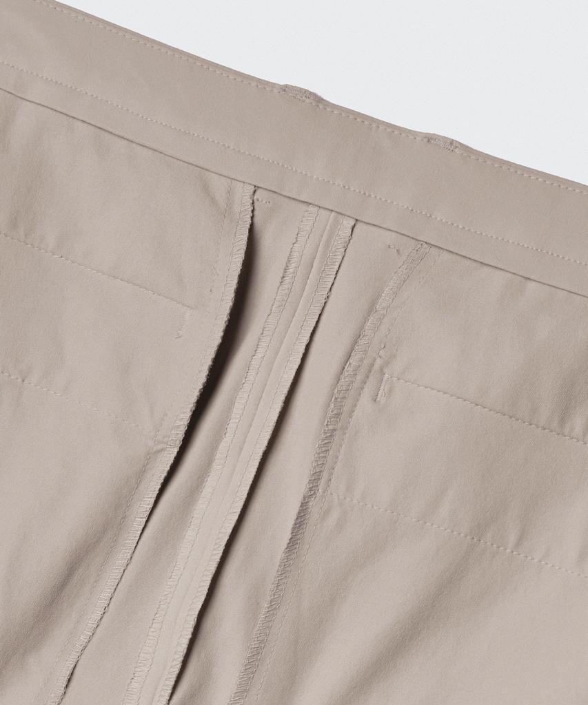 MUSINSA STANDARD Sporty Slim Fit Slacks [Light Beige]