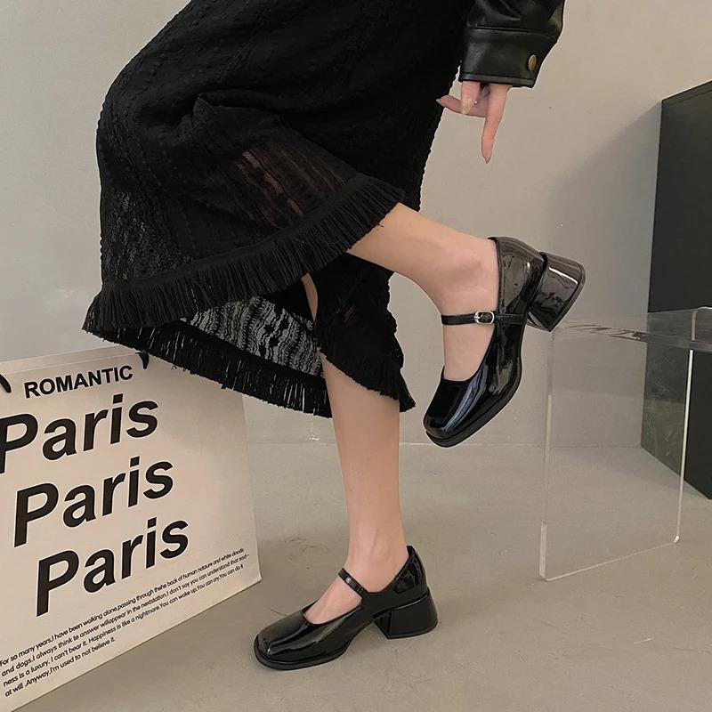 Fashion Red Med Heels Mary Jane Shoes for Women Square Toe Ankle Buckle Pumps Woman Pu Leather Thick Heeled Party Shoes Ladies