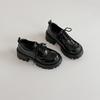 Ретро черные шнурованные универсальные туфли на платформе из маленькой кожи женские 2025 новые весенне-осенние юбочные французские одинарные туфли лоферы