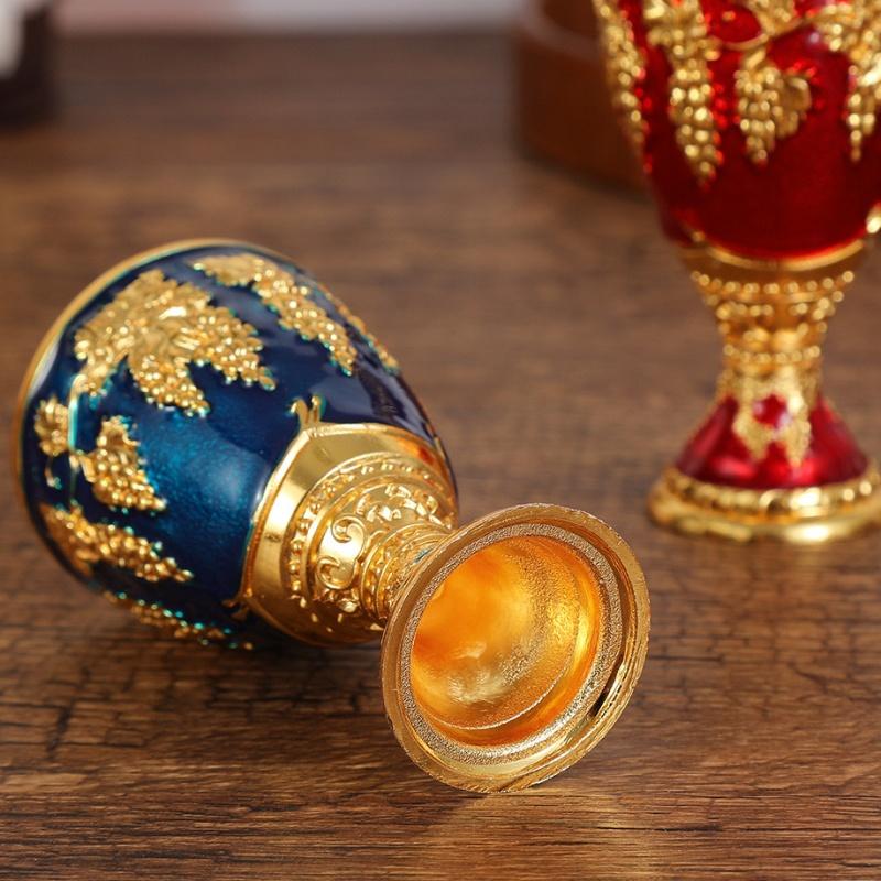 European Wine Glass, Alloy Vintage Portable White Cup, Carved Mini Spirit Vodka Cup, Tabletop Living Room Decoration, 30ml,1pcs