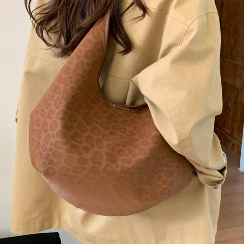 Fashion Retro Leopard Print Bag Women's New Casual Large-capacity Shoulder Underarm Bag Casual Commuting Popular Tote Bag