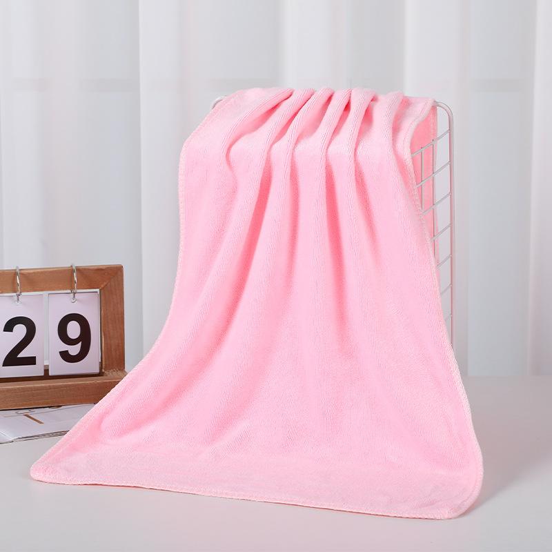 Очень большое банное полотенце из микрофибры, мягкое, хорошо впитывающее и быстросохнущее, многофункциональное для спорта, салонов красоты и отелей.