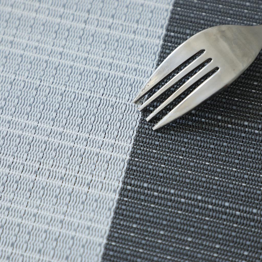 PVC waterproof and oil-proof table mat Nordic thermal insulation placemat Restaurant Hotel home non-slip color matching Western food mat