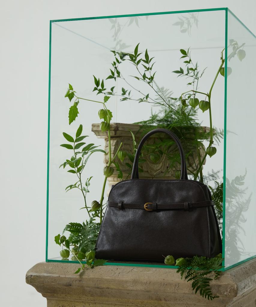 Ecoe E.C.O.E Heritage Buckle Bag - Chestnut Brown