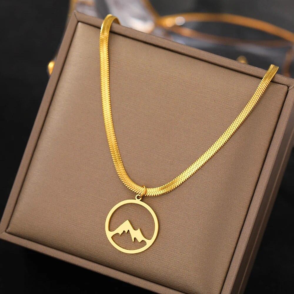 Ожерелья из нержавеющей стали с подвесками в виде змеи и елочки, готические винтажные подвески в виде дерева удачи для женщин