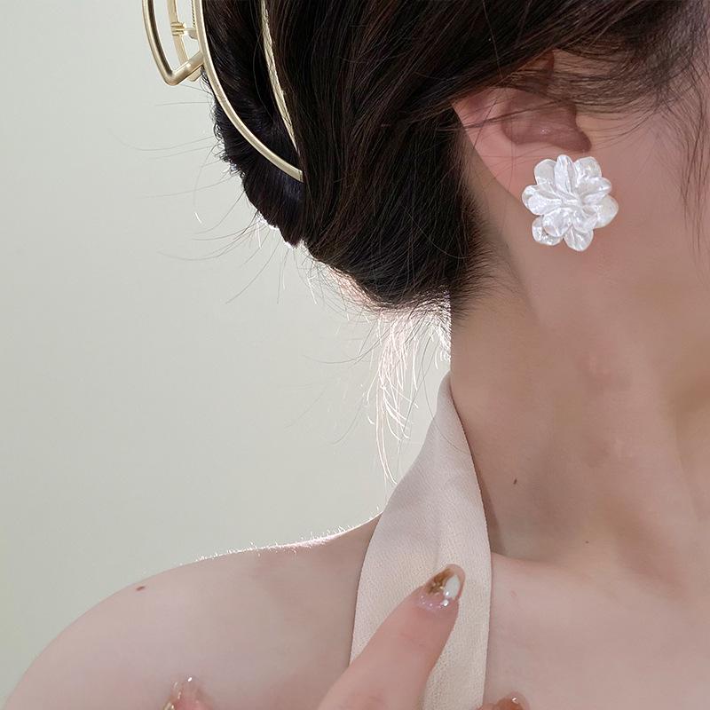 Безболезненные клипсы-кисточки с жемчугом для женщин - Нишевый дизайн, не требуют пирсинга