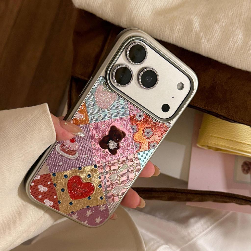 Чехол для Apple iPhone 17 Pro Max: Блестящий Медведь, Зеркальное Покрытие, Гальваническое Покрытие, Пэчворк Дизайн. Совместимо с iPhone 13, 12, 16.