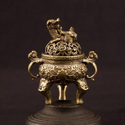 Антикварная латунная курильница в виде головы Цилиня из трех ножек, китайская древняя курильница в виде зверя из цельной меди