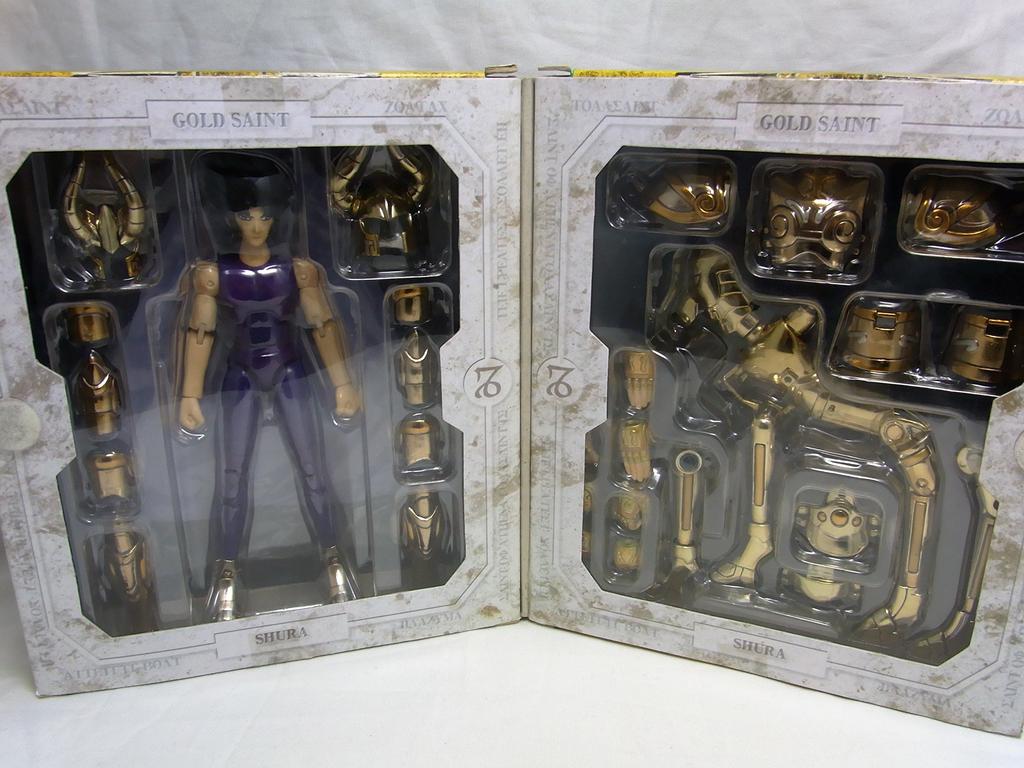 TAMASHII NATIONS Saint Seiya Saint Cloth Myth Capricorn Shura