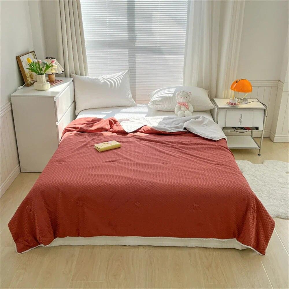 Summer Cotton Quilts Thin Air-conditioning Bedroom Decor Blankets For Bed Soft Breathable Office Nap Blanket Quilted Bed Covers