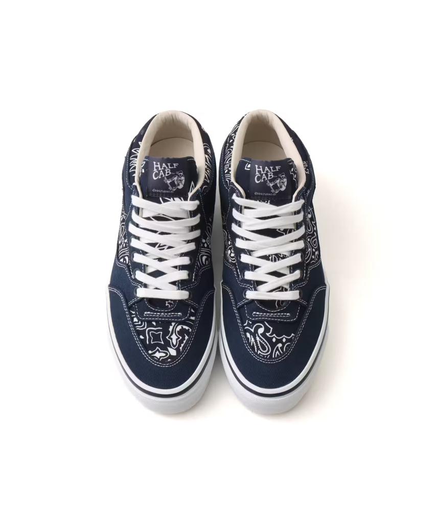 VN000EFYCQ8 Vans OTW HALF CAB 33 "BEDWIN & THE HB'S БАНДАНА"