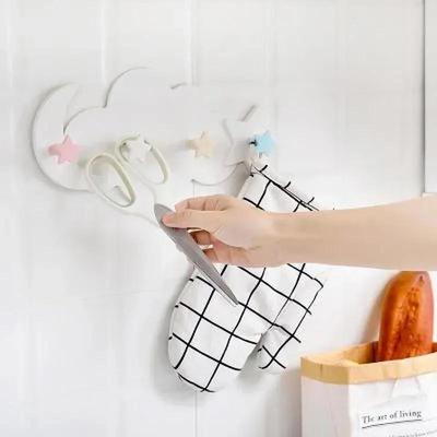 Самоклеящиеся крючки Kawaii Cartoon Cloud Детская комната Крючок на стену Подвесной декор Бесшовная дверь Вешалка для одежды Ванная комната