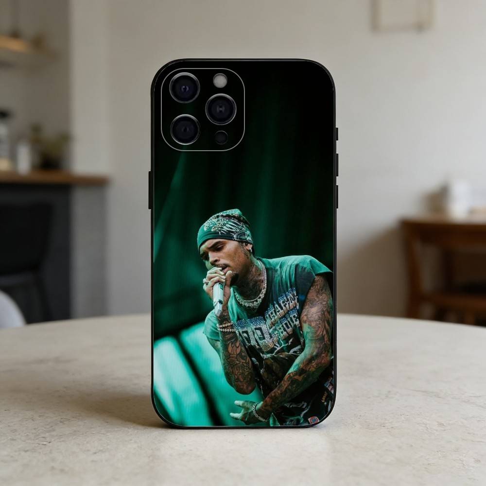 Чехол для телефона C-Chris Brown для iPhone 17,16,15,14,13,12,11 Plus,Pro,Max,Mini Силиконовый черный Мягкий чехол