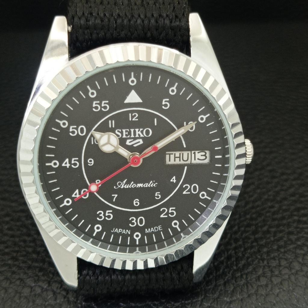 ОТРЕМОНТИРОВАННЫЕ МУЖСКИЕ ВИНТАЖНЫЕ ЧЕРНЫЕ ЧАСЫ SEIKO 5 AUTOMATIC 6309A JAPAN a442991-1