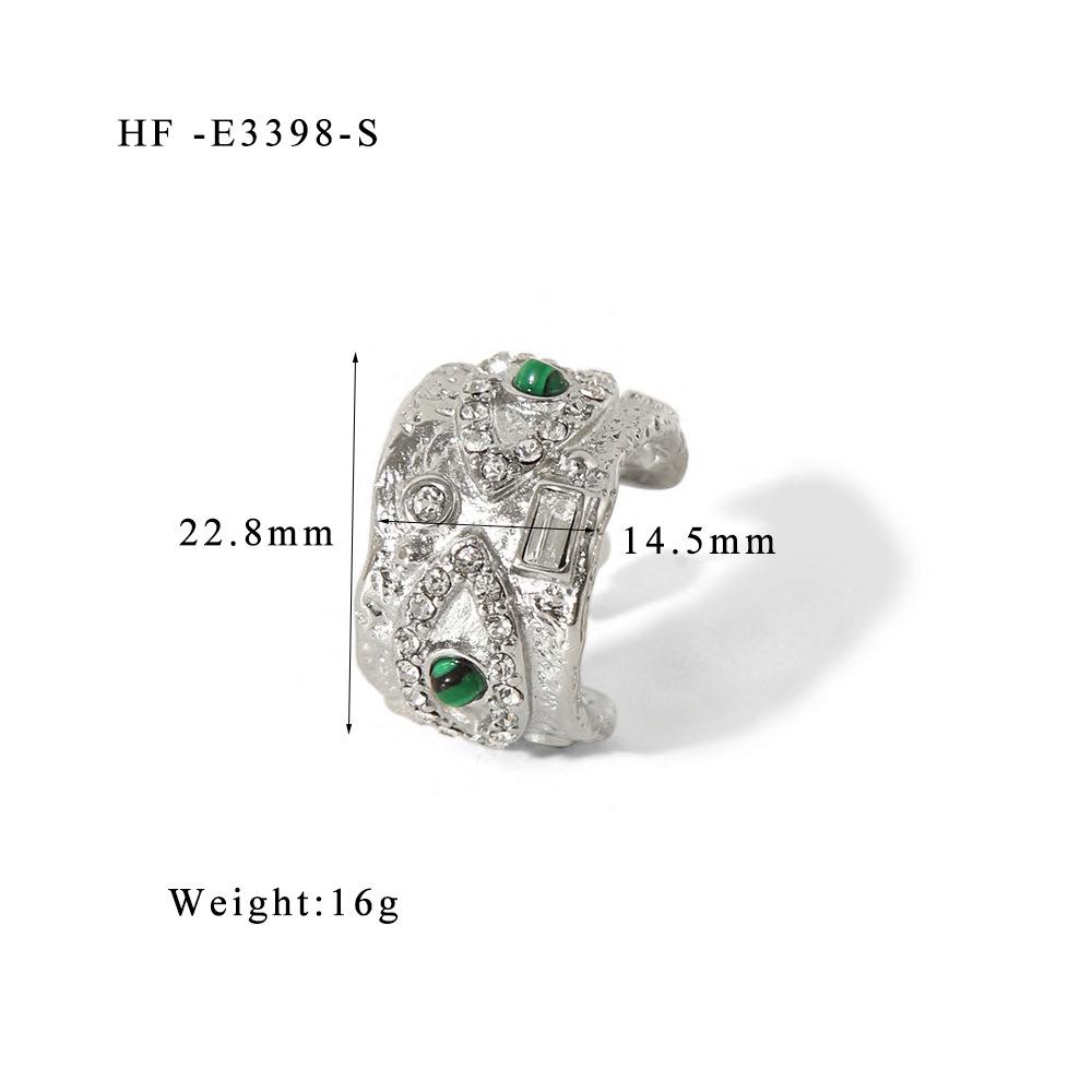 Браслет-манжета из 18-каратного золота с малахитовым «ангельским глазом» и текстурированной квадратной пластиной