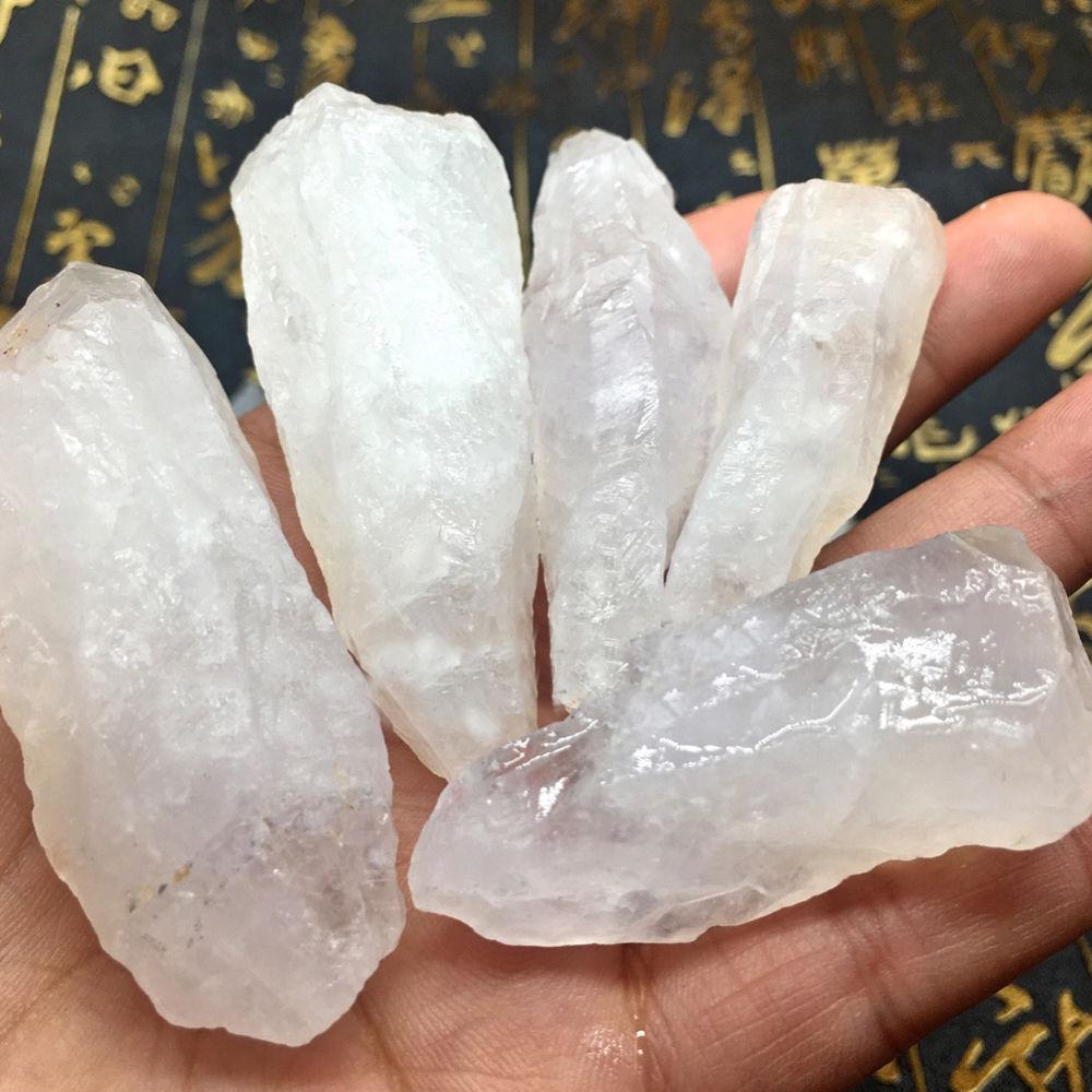 50 г натурального необработанного белого кристалла кварца, целебного камня, большого образца