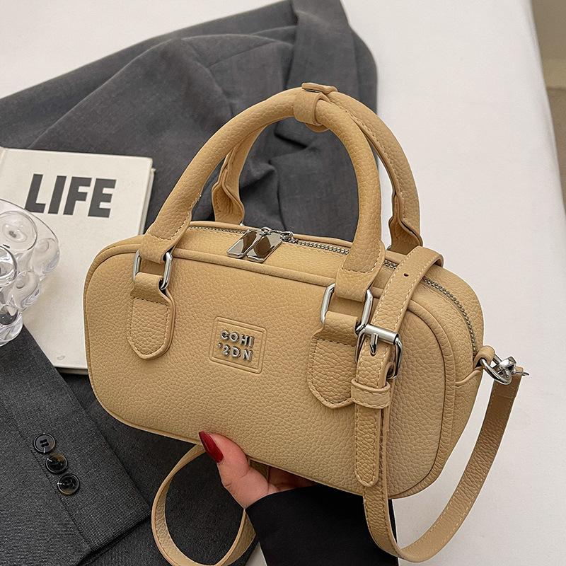 Новая нишевая портативная сумка для боулинга с узором личи, высококлассная темпераментная универсальная сумка-мессенджер для женщин