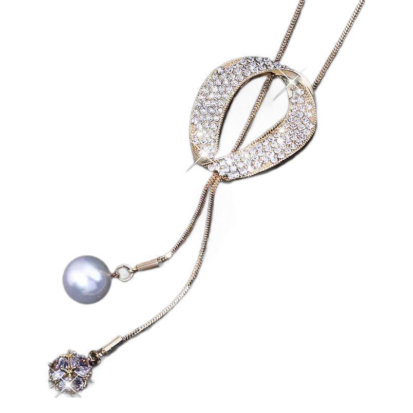 2025 Fashionable Versatile Sweater Chain Necklace for Women: High-End Light Luxury Long Necklace, Autumn/Winter Simple Accessory