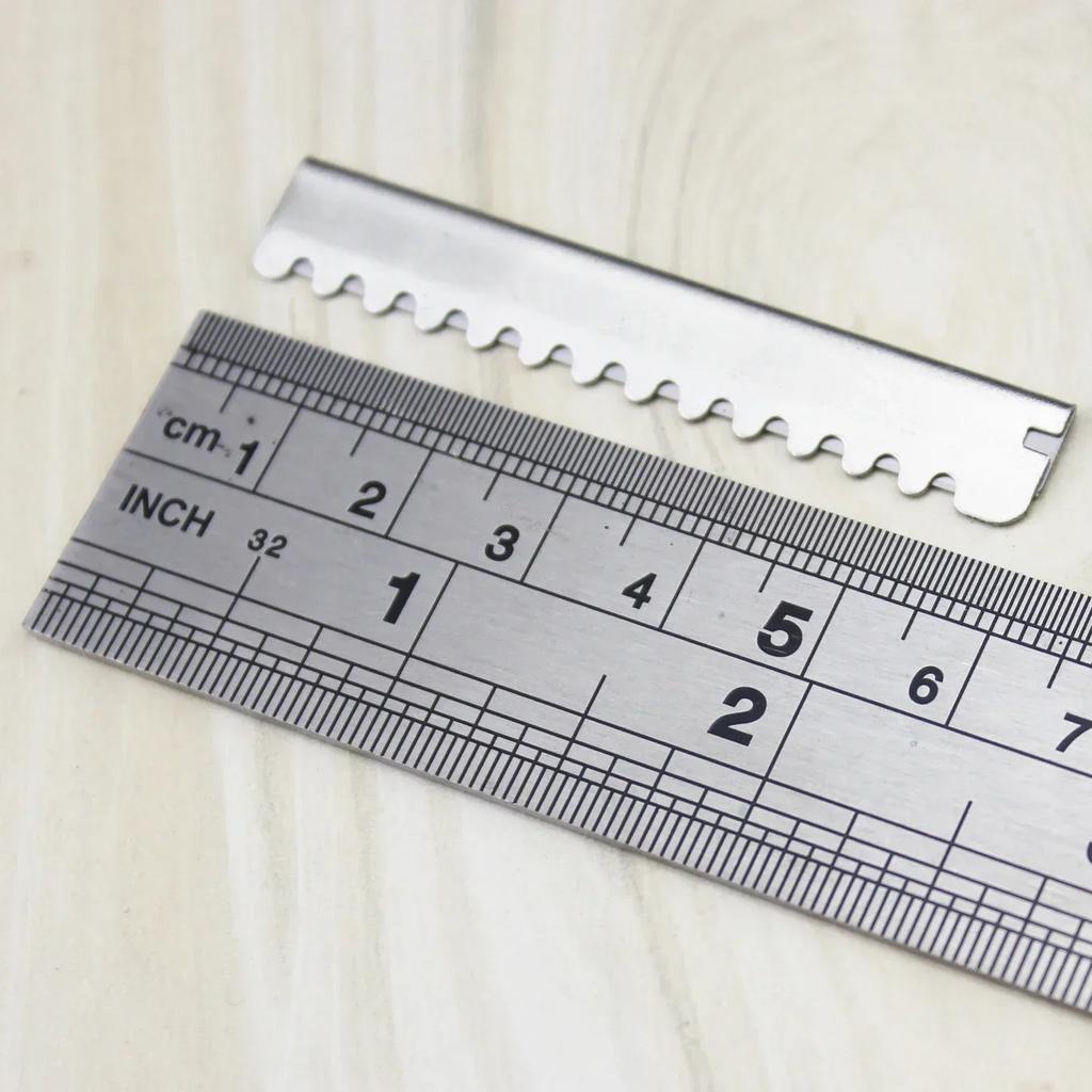 10 шт. Безопасные лезвия для бритья волос Парикмахерские из нержавеющей стали Триммер для волос Филировочное лезвие Салонный нож для волос Лезвие бритвы