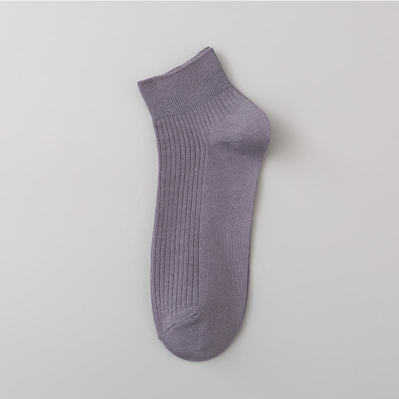 Мужские летние тонкие однотонные влагоотводящие и дезодорирующие носки-лодочки