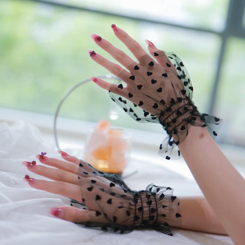 1 Pair Nail Art Heart Tulle Photo Glove Fake Pleated Cuff Manicure Photography Props Nail Tips Display Sleeve Accessory