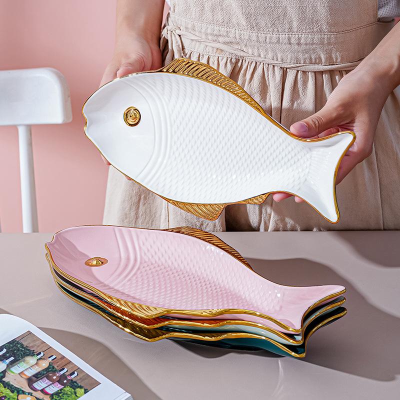 Керамическая тарелка для рыбы Пномпень Зеленый Креативная фарфоровая тарелка в форме рыбы Бытовая тарелка для салата, десерта Длинное блюдо Кухонная посуда