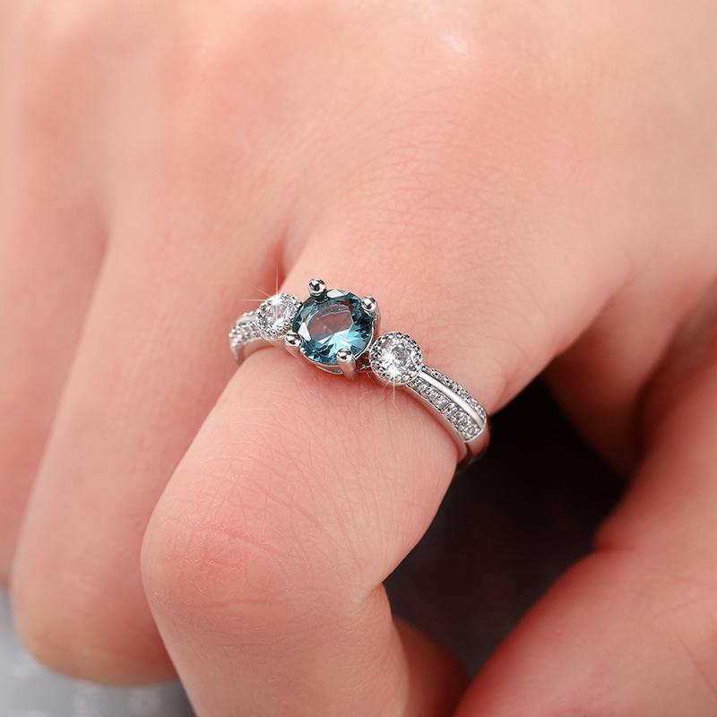 Huitan Trendy Women Wedding Rings Color Thin Ring Temperament Elegant Bridal Marriage Maniage Bands Accessories Jewelry
