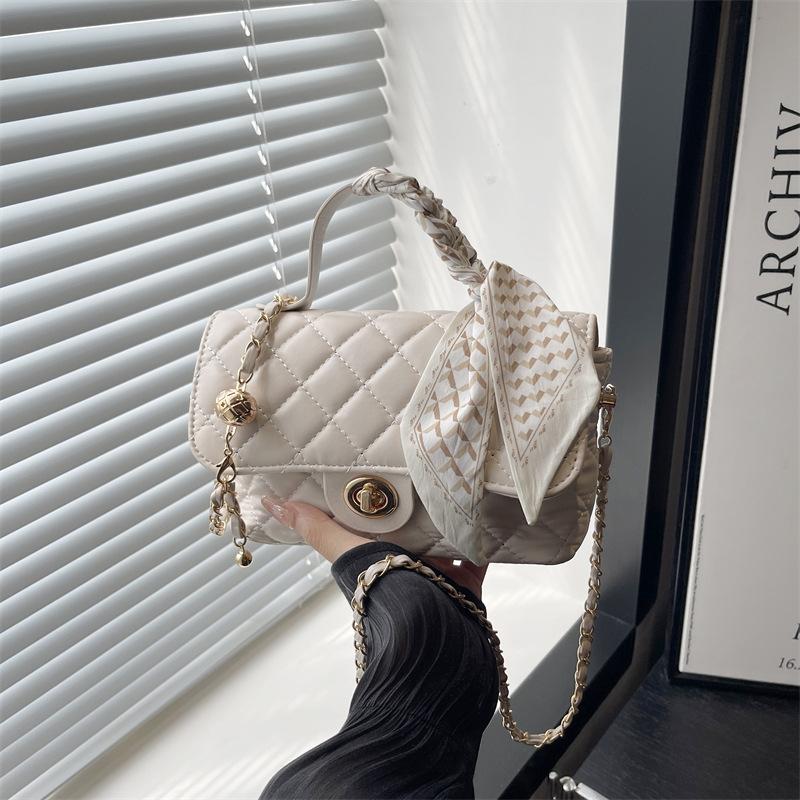 Маленькая квадратная сумка летняя сумочка женская новая высококлассная бриллиантовая цепочка на плечо сумка-мессенджер