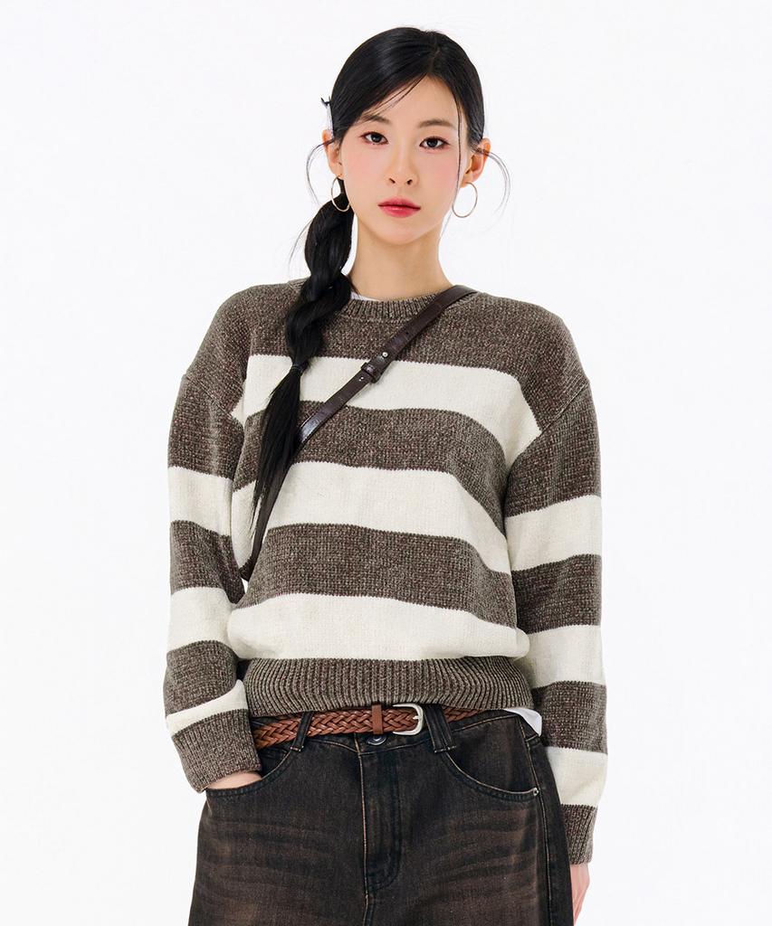 CHASECULT Women'S Striped Round Sweater - Brown