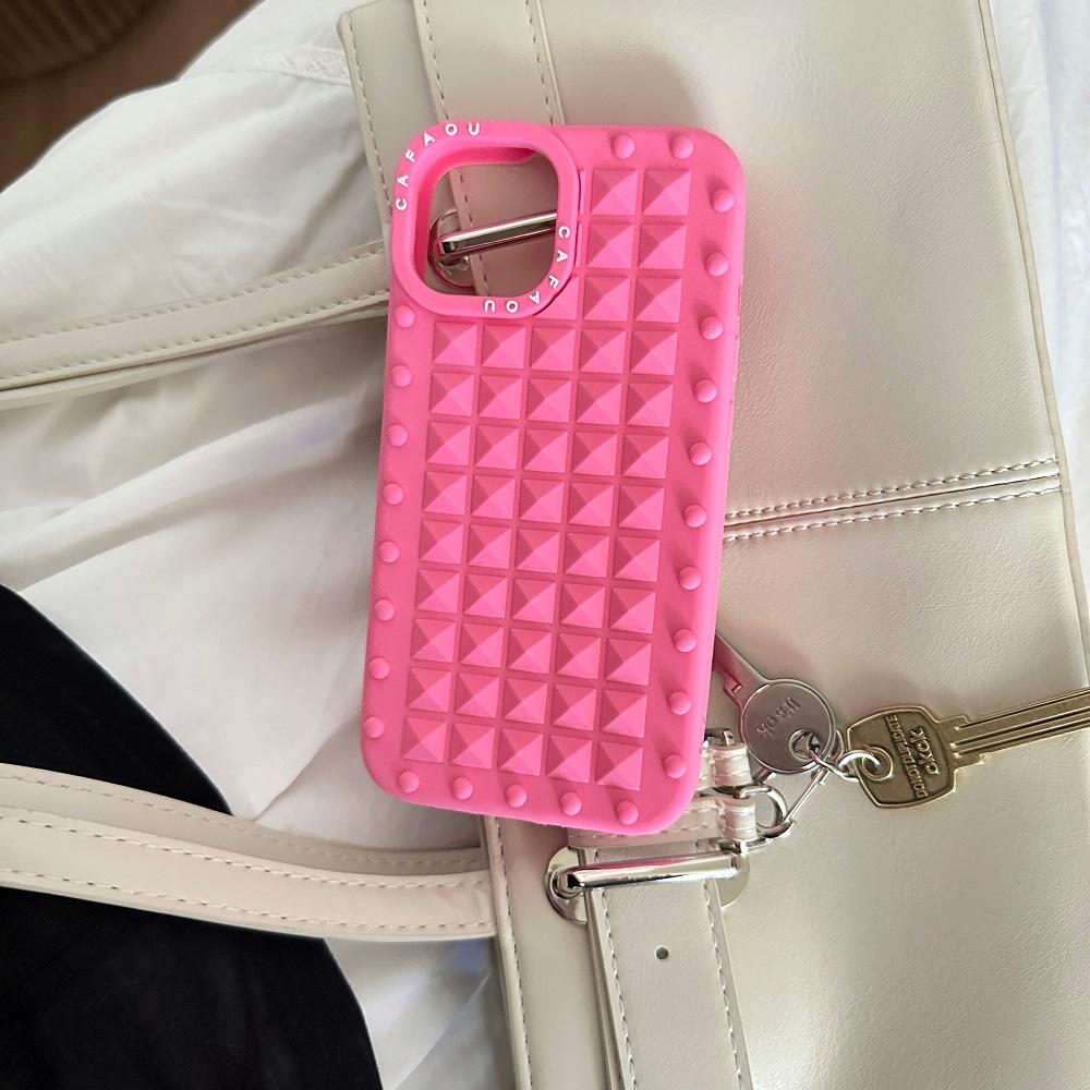 Чехол из жидкого силикона с заклепкой для iPhone 16 15 14 Plus 13 12 Pro Max, шелковистый на ощупь, однотонный, противоударный, защитный, мягкая крышка