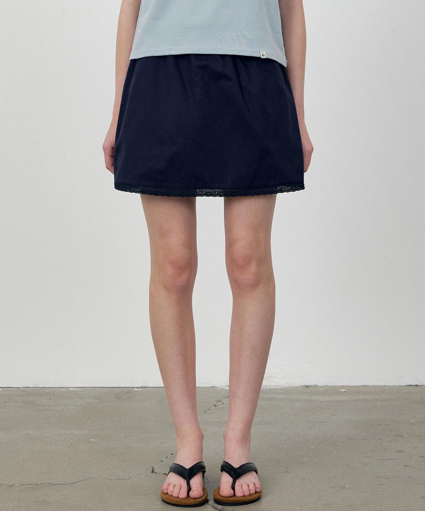 Roeil Flower Lace Mini Skirt Pants_Navy