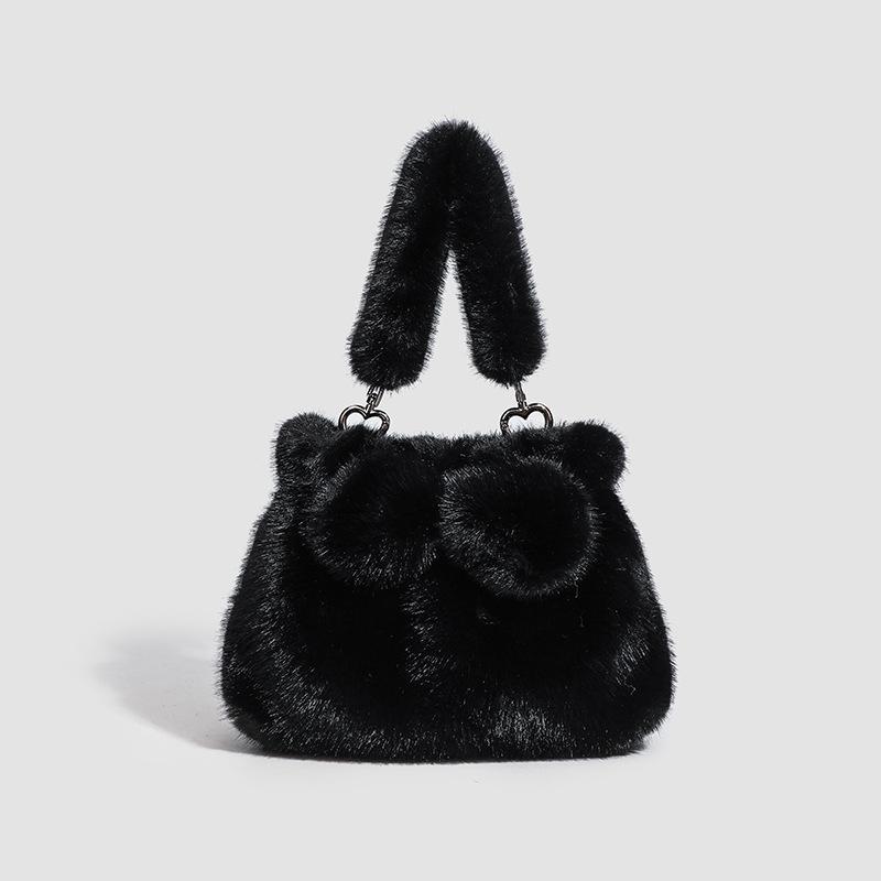 Niche Design Feeling Plush Handbag Осень и зима Чистый цвет Простая все модная сумка через плечо