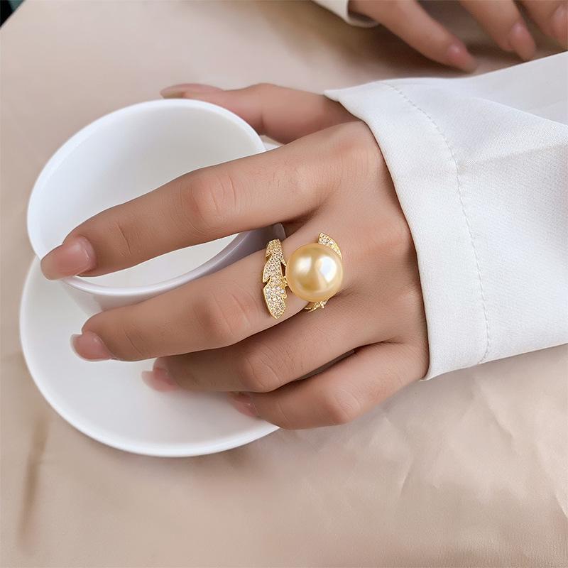 Ювелирные изделия Медь Платиновое покрытие Жемчуг Кольцо с крестом Женщины 14 мм