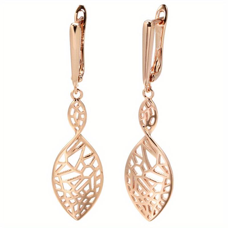 1 пара длинных висячих серег золотого цвета в стиле листьев, женские полые серьги в винтажном стиле, модные ювелирные изделия, элегантные висячие серьги