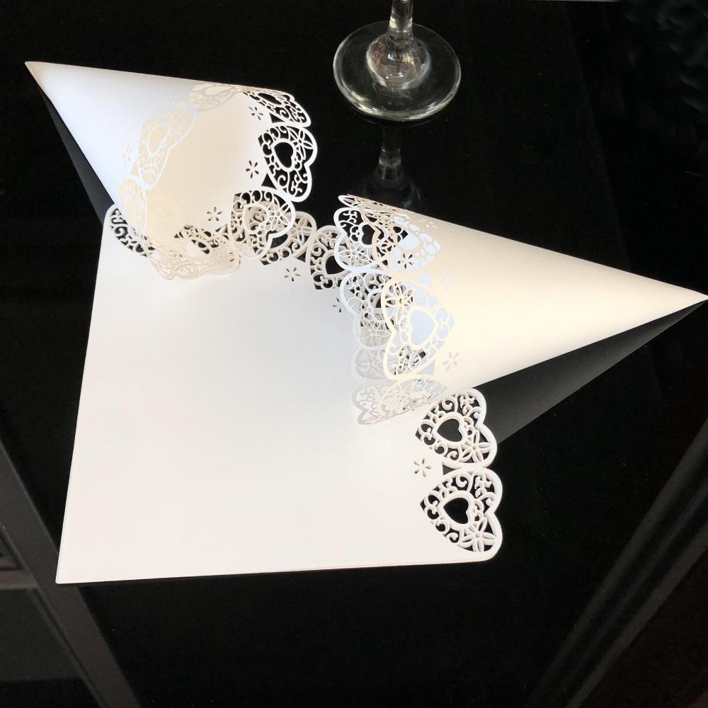 50pcs Laser Hollow Paper Cones Wedding Decoration Petals Confetti Trendy Wedding Cones