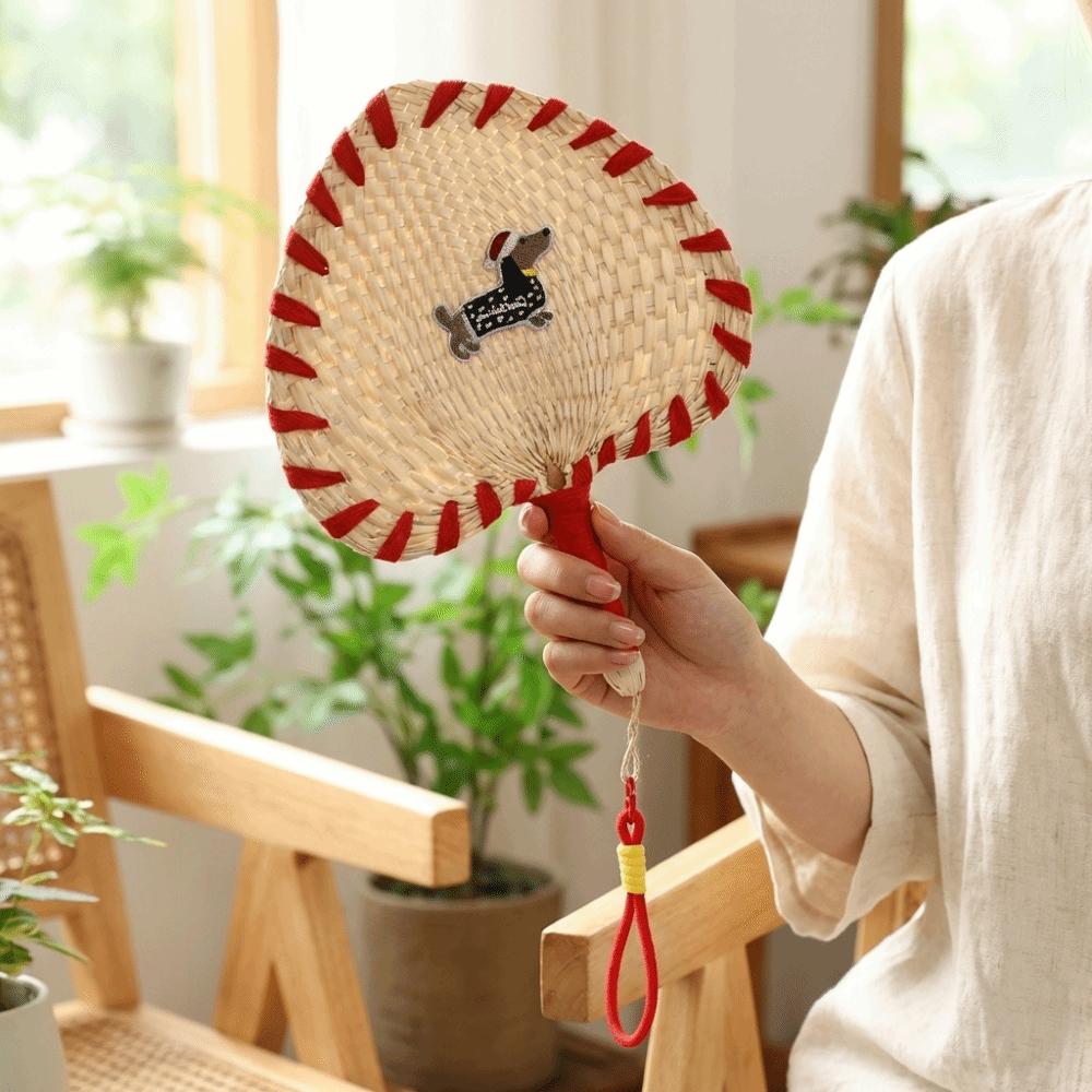 Animal Pattern Straw Woven Fan Handmade Handheld Fan Creative Decorative Fan Home Decoration