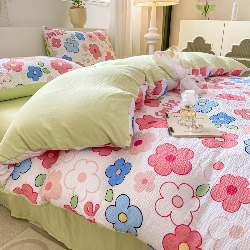 Постельное белье из ситца, комплект из четырех предметов: простыня, пододеяльник, наволочки