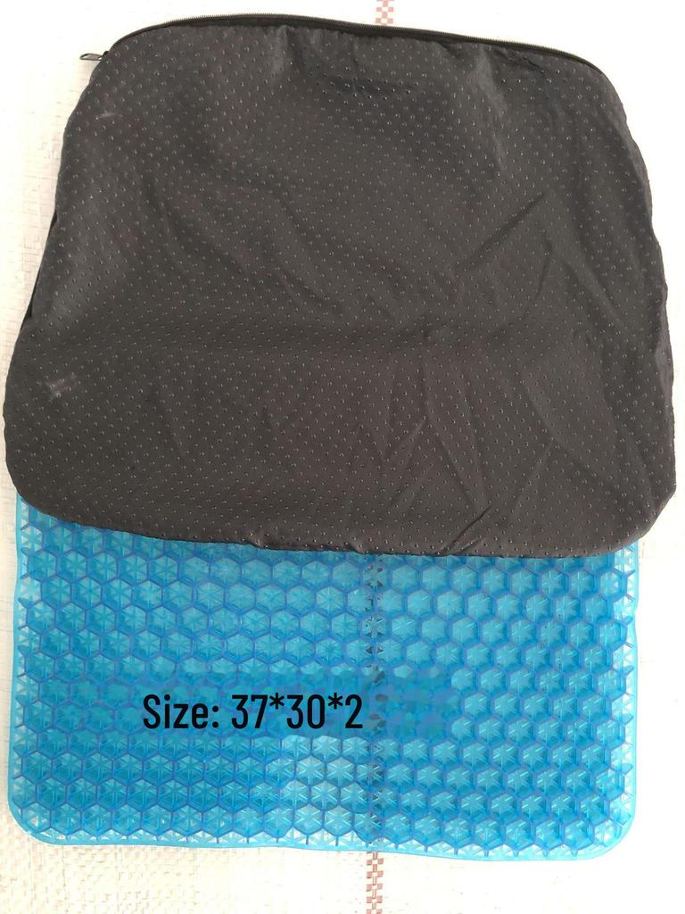 Подушка на сиденье с охлаждающим гелем и сотами для автомобиля и офиса