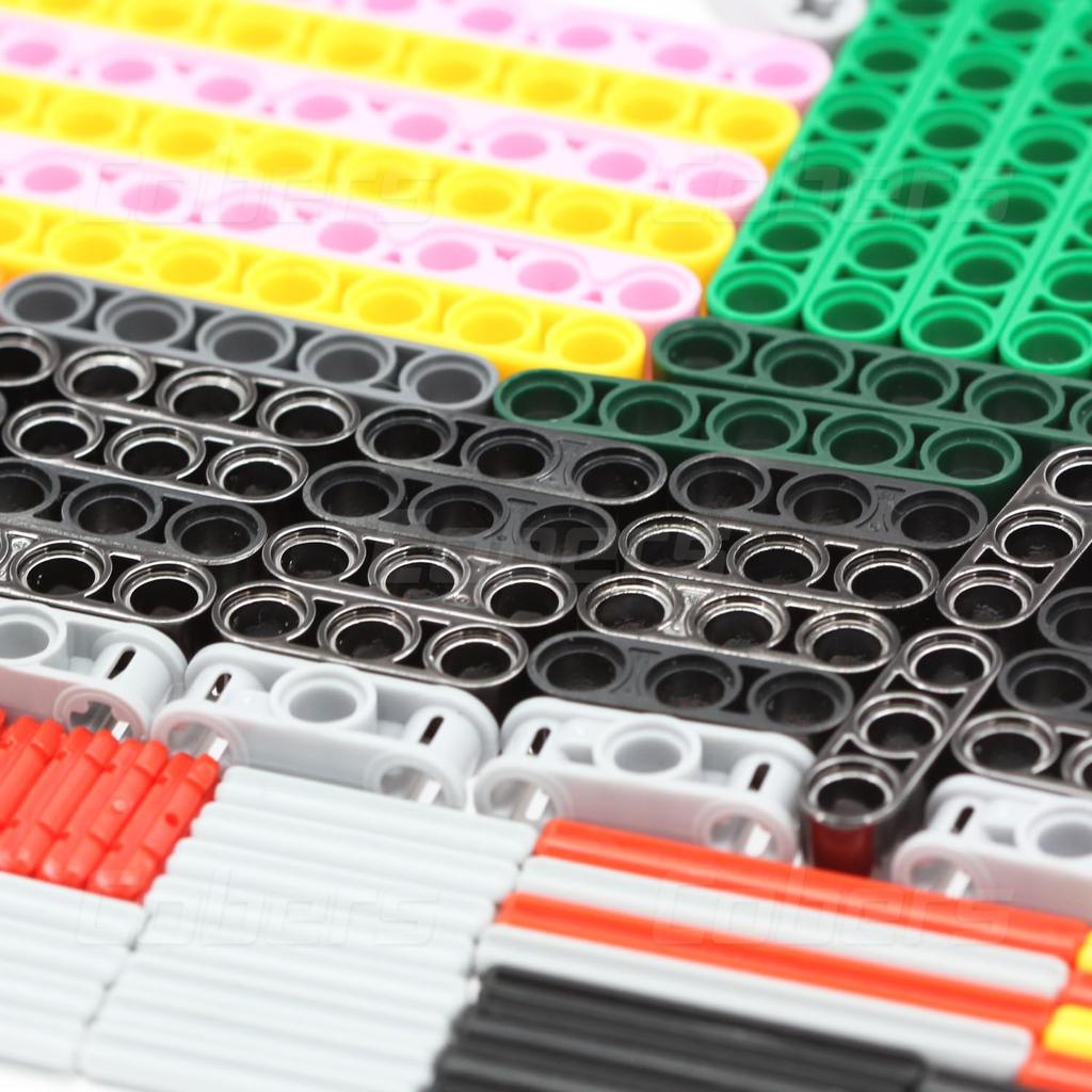 580 деталей Technic, включая оси, штифты, балки, рычаги, панели, рамы, совместимые с конструкторами и моторами основных брендов