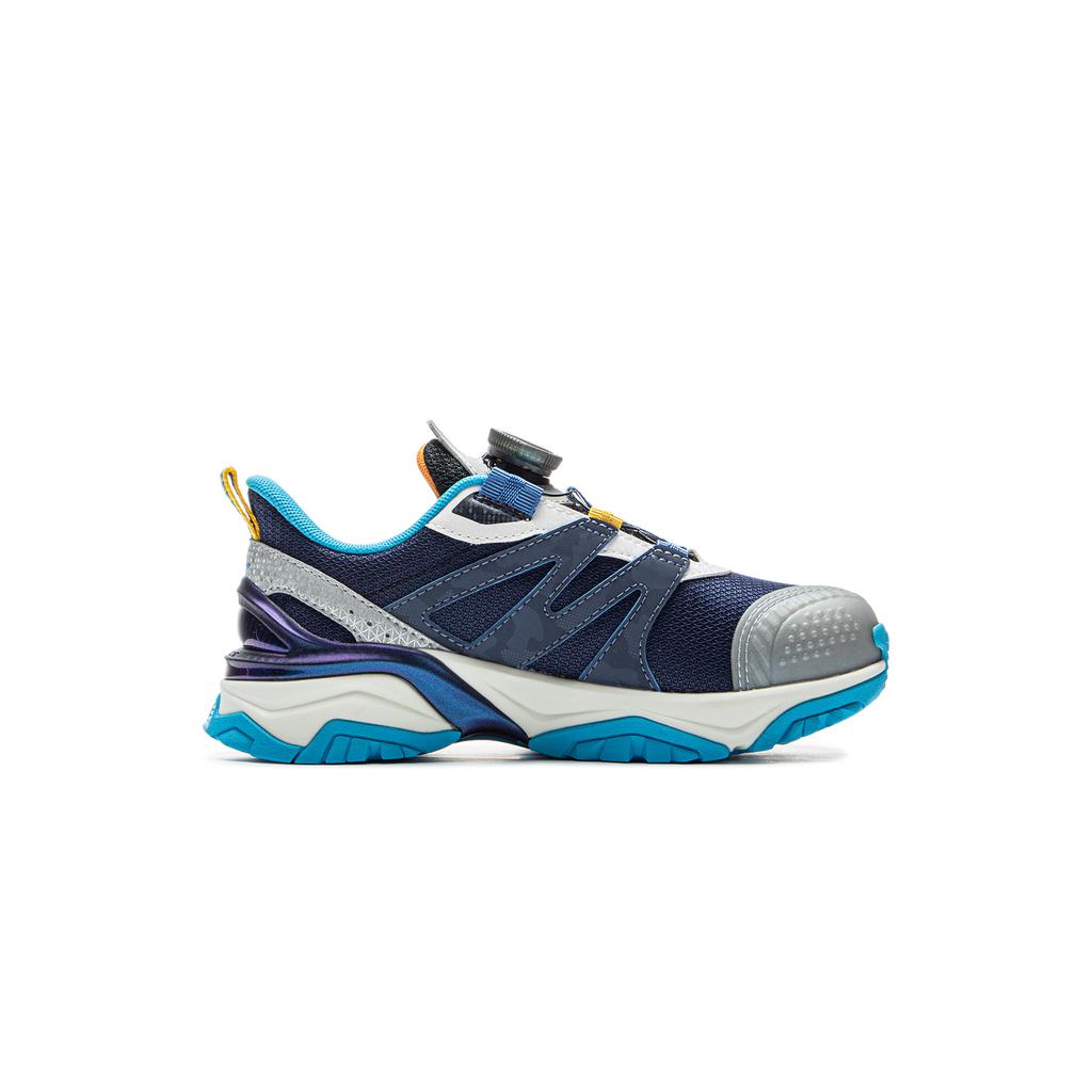 Li Ning Детская спортивная серия лайфстайл Удобные Прочные Амортизирующая поддержка Низкие Повседневная обувь Детская повседневная обувь Серебристый Темно-синий Белый YKNV016-1